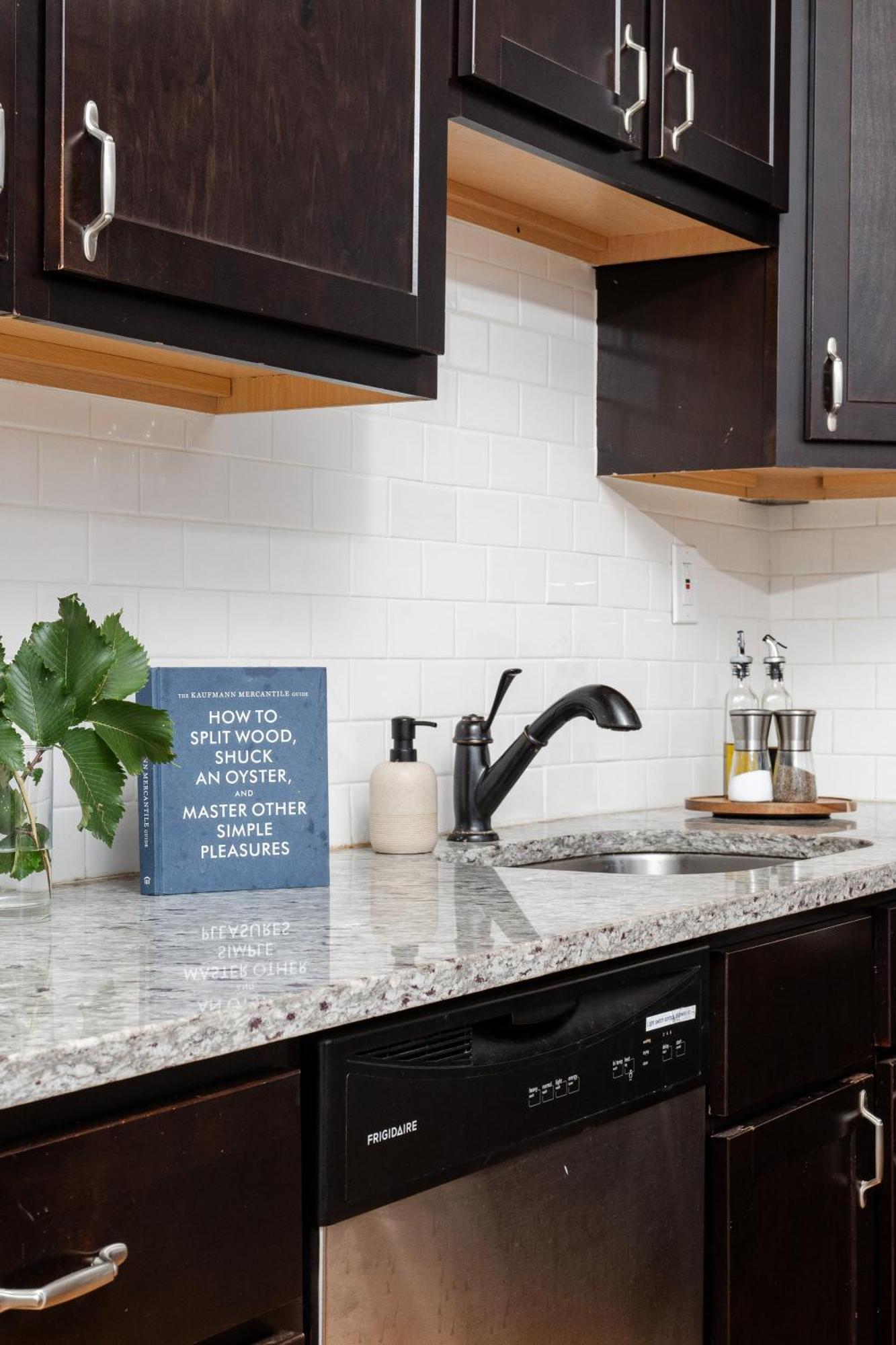 Ukrainian Village 2Br Modern Apartment D2 Chicago Buitenkant foto