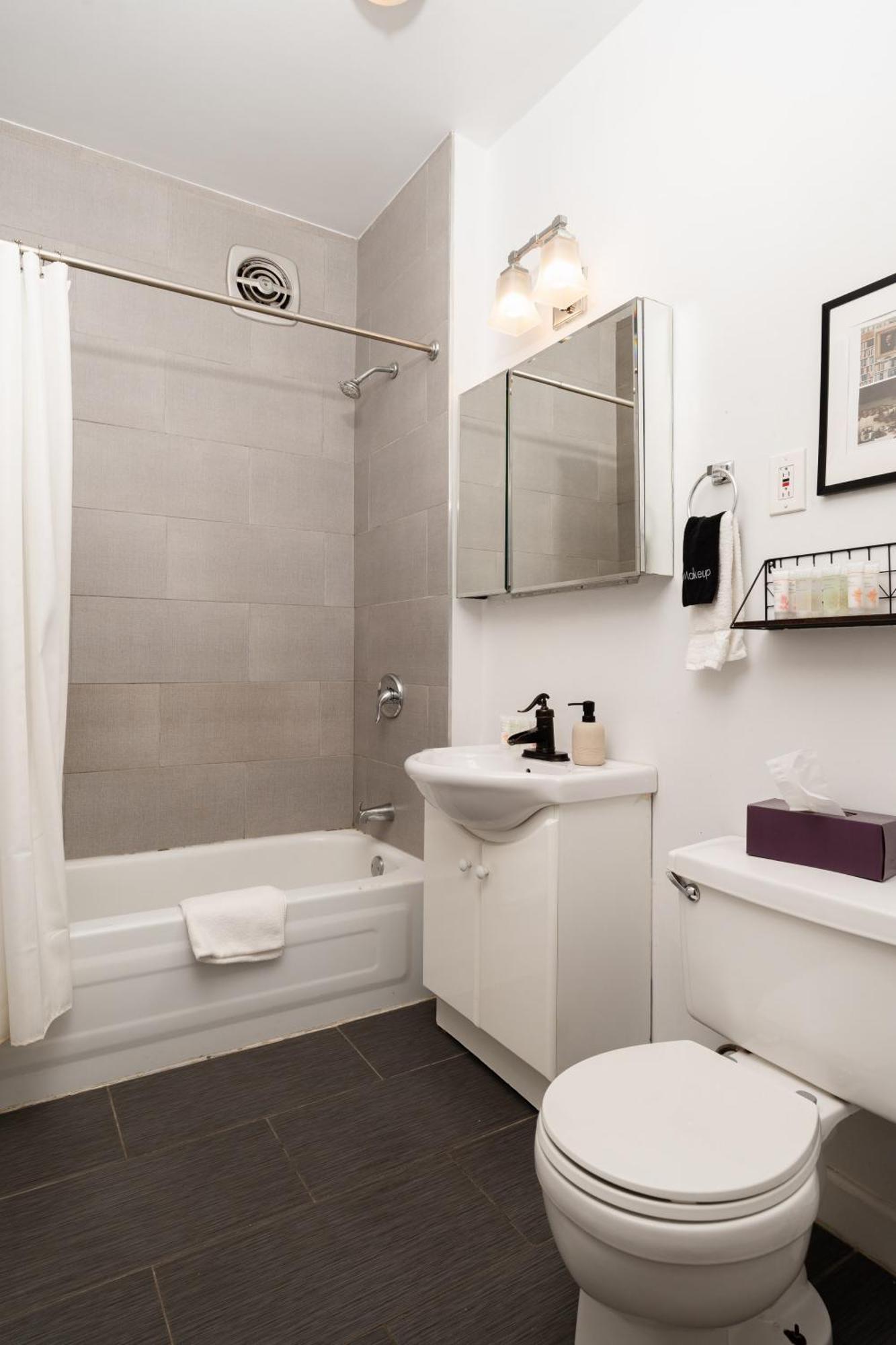 Ukrainian Village 2Br Modern Apartment D2 Chicago Buitenkant foto